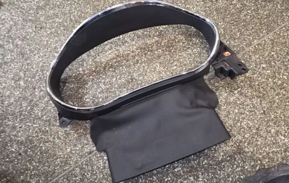 Buick Encore I Dashboard trim 42520982