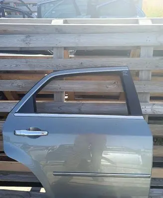 Chrysler 300 - 300C Rear door NOCODE