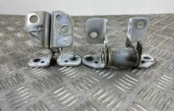 Jeep Grand Cherokee Front door hinge set 