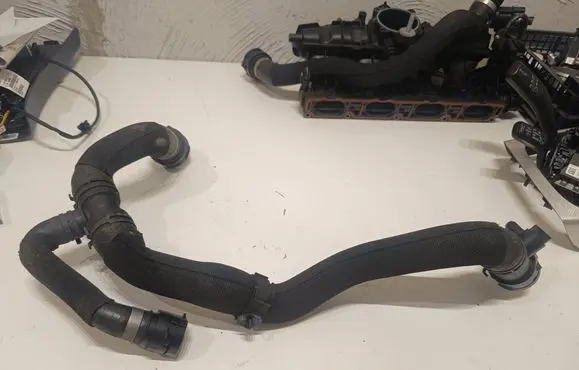 Audi A4 S4 B8 8K Engine coolant pipe/hose 8K0122293F 8K0121049M