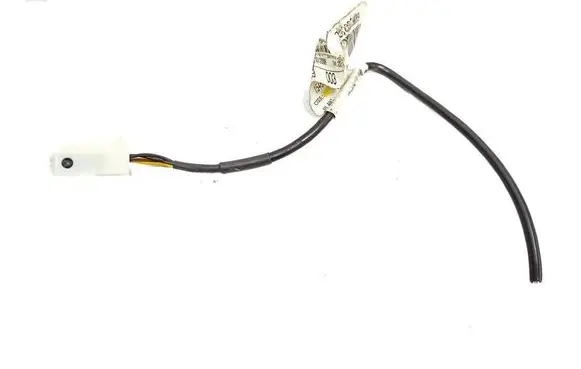 Mercedes-Benz R W251 AUX in-socket connector A2515408409 15483939 Z6230339
