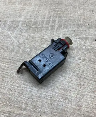 BMW 7 E38 Brake pedal sensor switch 8360854