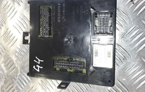 Renault Espace - Grand espace IV Immobilizer control unit/module 8200291689 8200278721 8200283817