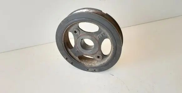 Toyota Avensis T250 Crankshaft pulley 134080R011