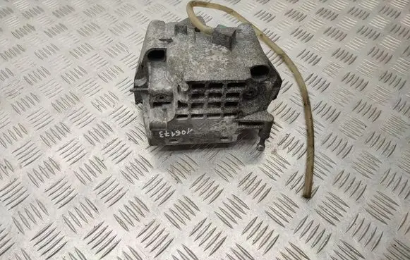 Peugeot Expert Fuel filter bracket/mount holder 9804498180