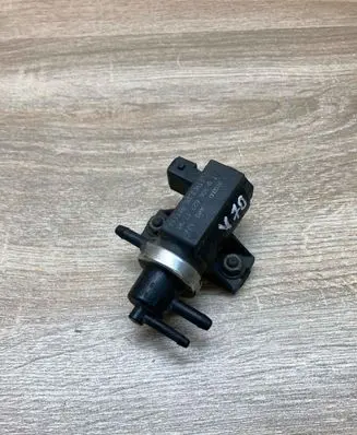 Volkswagen Golf IV Turbo solenoid valve 1H0906627 72190320