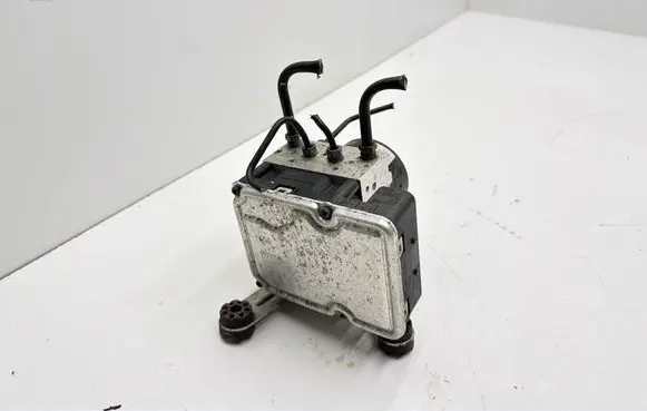 BMW X3 F25 ABS Pump 6852886