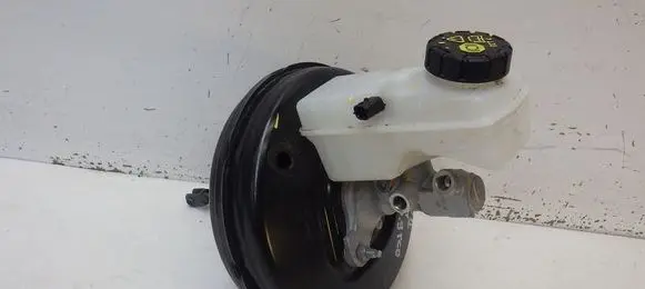 Dacia Sandero II Brake booster 472103298R