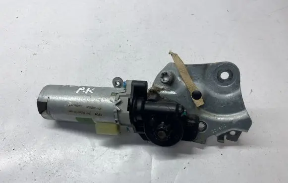 BMW X3 F25 Seat adjustment motor P10003901
