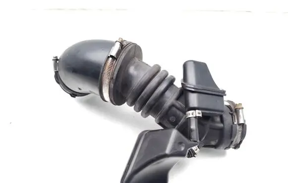 Opel Corsa E Intercooler hose/pipe 13427556 4013350A 464918663