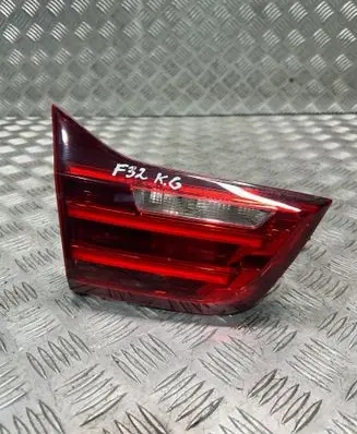 BMW 4 F32 F33 Tailgate rear/tail lights 7296101