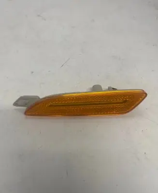 Porsche Cayenne (92A) Front fender indicator light 7P5945127