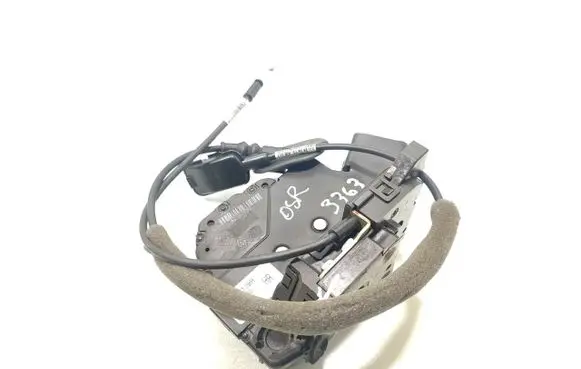 Renault Zoe Rear door lock 825023139R 40727202