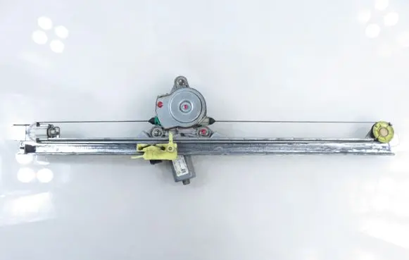 Renault Trafic II (X83) Front door window regulator with motor 7700311820E 7700311820 91165704E