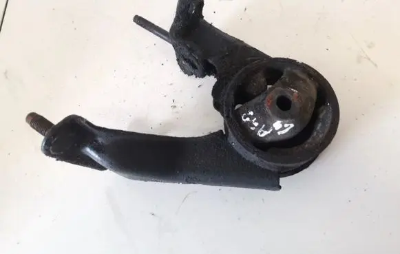 Toyota Avensis T250 Engine mount bracket
