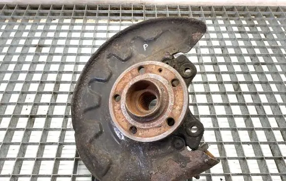 Skoda Fabia Mk3 (NJ) Front wheel hub spindle knuckle