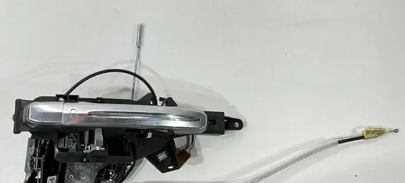 Cadillac Escalade IV Rear door exterior handle 13598379 3045608 3042952