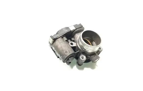 Opel Astra J Electric throttle body valve 55570009 55570009DB