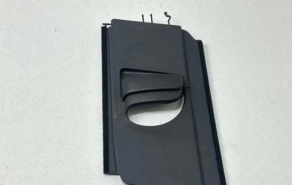 Volvo XC90 (B) pillar trim (top) 31651536