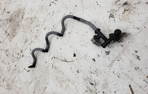 Opel Vivaro Fuel return line/hose PA66GF35
