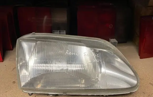 Renault Scenic I Headlight/headlamp 02A02HCF175