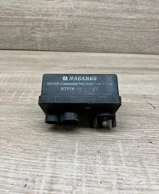 Renault Megane I Glow plug pre-heat relay 7700867558C