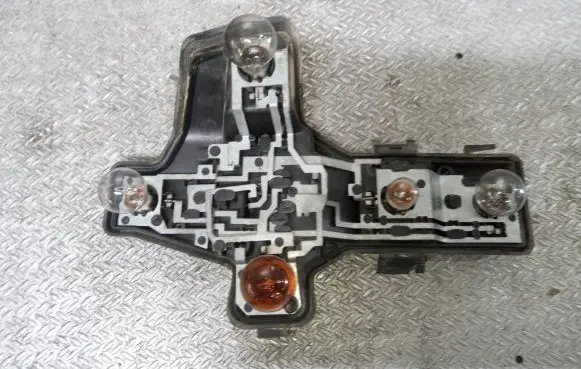 Volkswagen Touran I Tail light bulb cover holder 1T0945258A