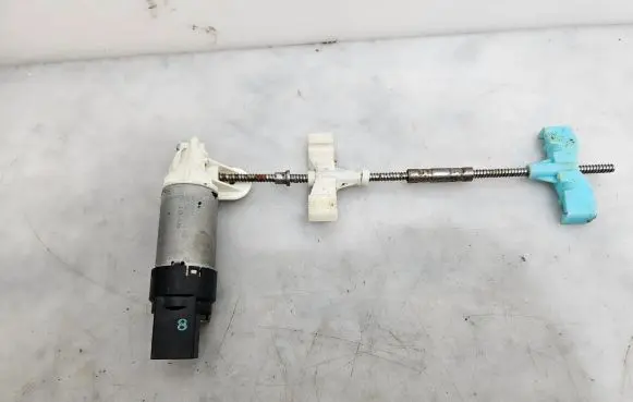 Audi A6 S6 C6 4F Seat adjustment motor 982675102