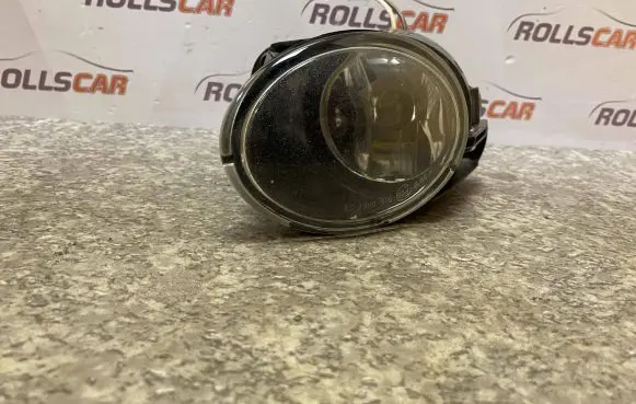 Volkswagen PASSAT B6 Front fog light 27129400RE