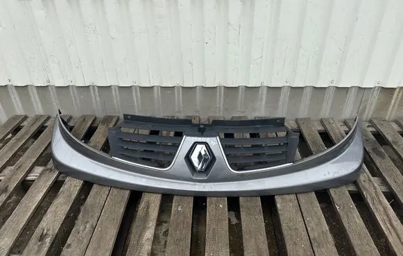 Renault Trafic II (X83) Front bumper