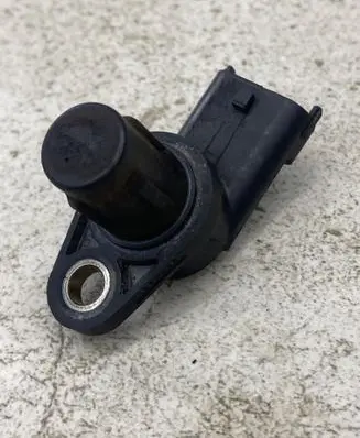 Opel Corsa D Camshaft position sensor 93310500