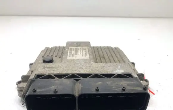 Opel Corsa D Engine control unit/module ECU 55573953