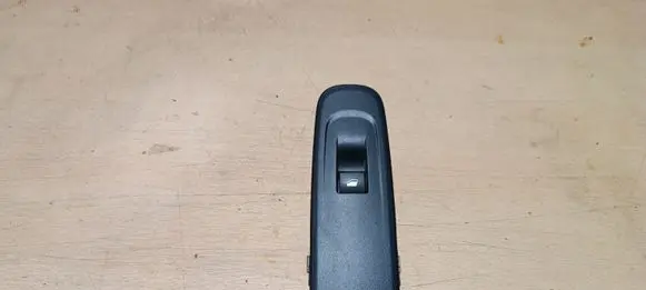 Electric window control switch