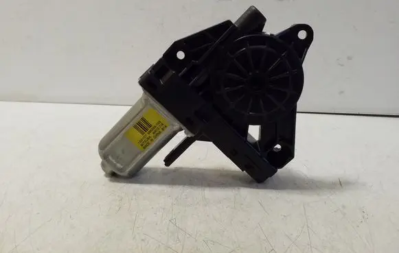 Volvo XC60 Front door window regulator motor 966268103