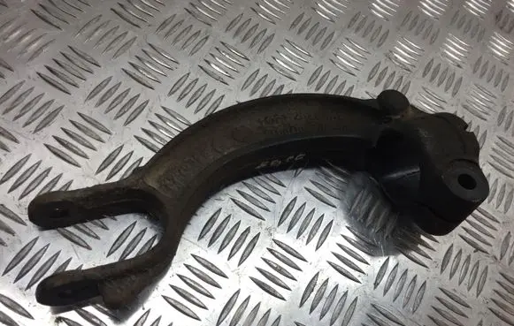 Audi A4 S4 B8 8K Front lower control arm/wishbone 8K413