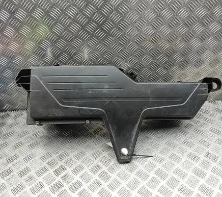 BMW 4 F32 F33 Air filter box 8578649