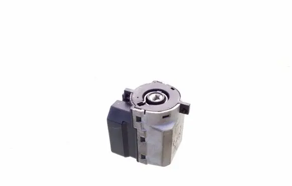 BMW 7 E38 Ignition lock contact 8363706