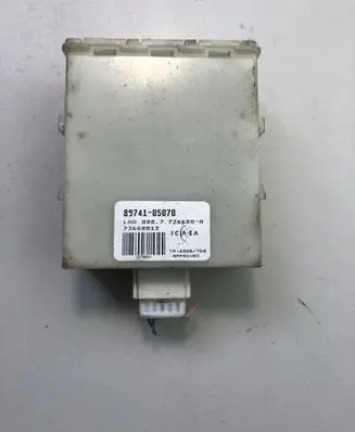 Toyota Avensis T250 Door control unit/module 8974105070