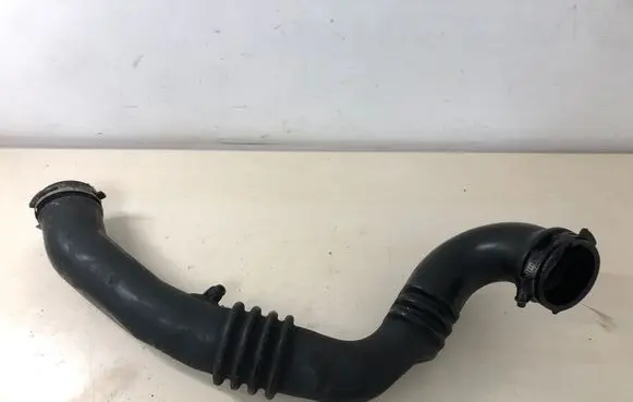 Volvo V50 Turbo air intake inlet pipe/hose