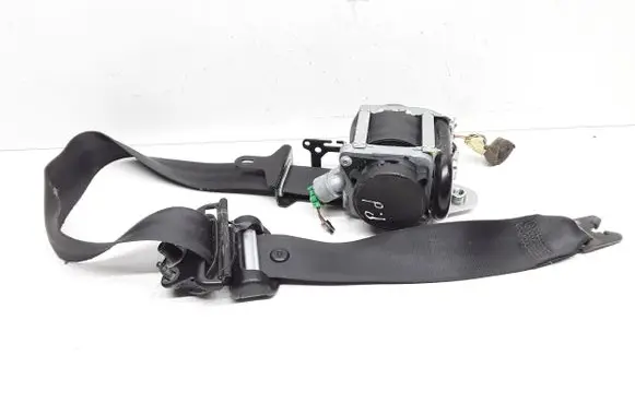 Volvo S60 Front seatbelt P39800482