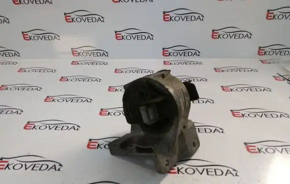 Peugeot 607 Engine mount bracket 326C72