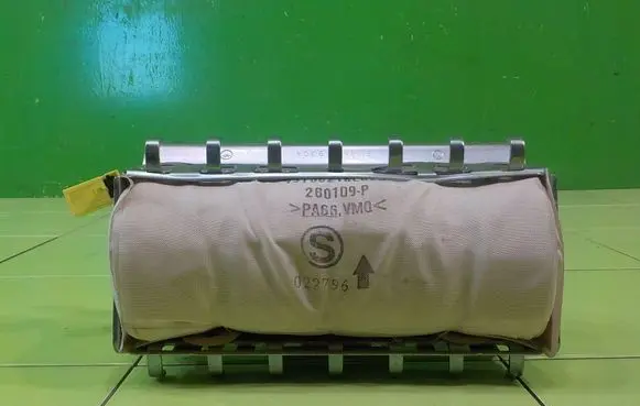 Honda Insight Passenger airbag 77850TM8E81
