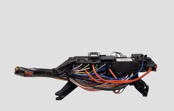 Volvo V60 Fuse module 13800159