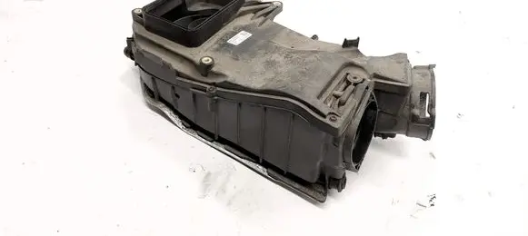 Mercedes-Benz C W205 Air filter box A6510902501
