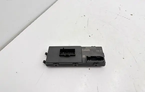 Volkswagen ID.7 Tailgate/trunk control unit/module 4KE959107B 12025004 C7654922