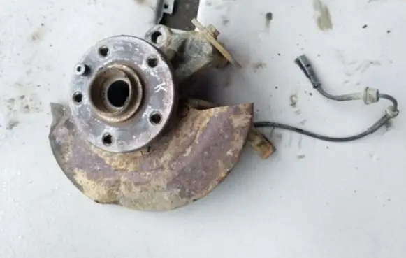 Volkswagen Transporter - Caravelle T4 Front wheel hub spindle knuckle