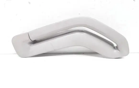 Volvo XC90 Seat belt trim 1882