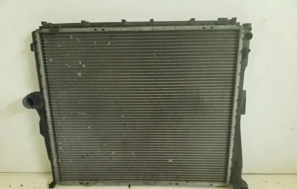 BMW X3 E83 Coolant radiator 3403551