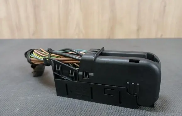 Mercedes-Benz SLK R170 ABS module connector plug 1705450728 A1705450728