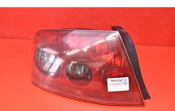 Peugeot 407 Rear/tail lights 9656606380